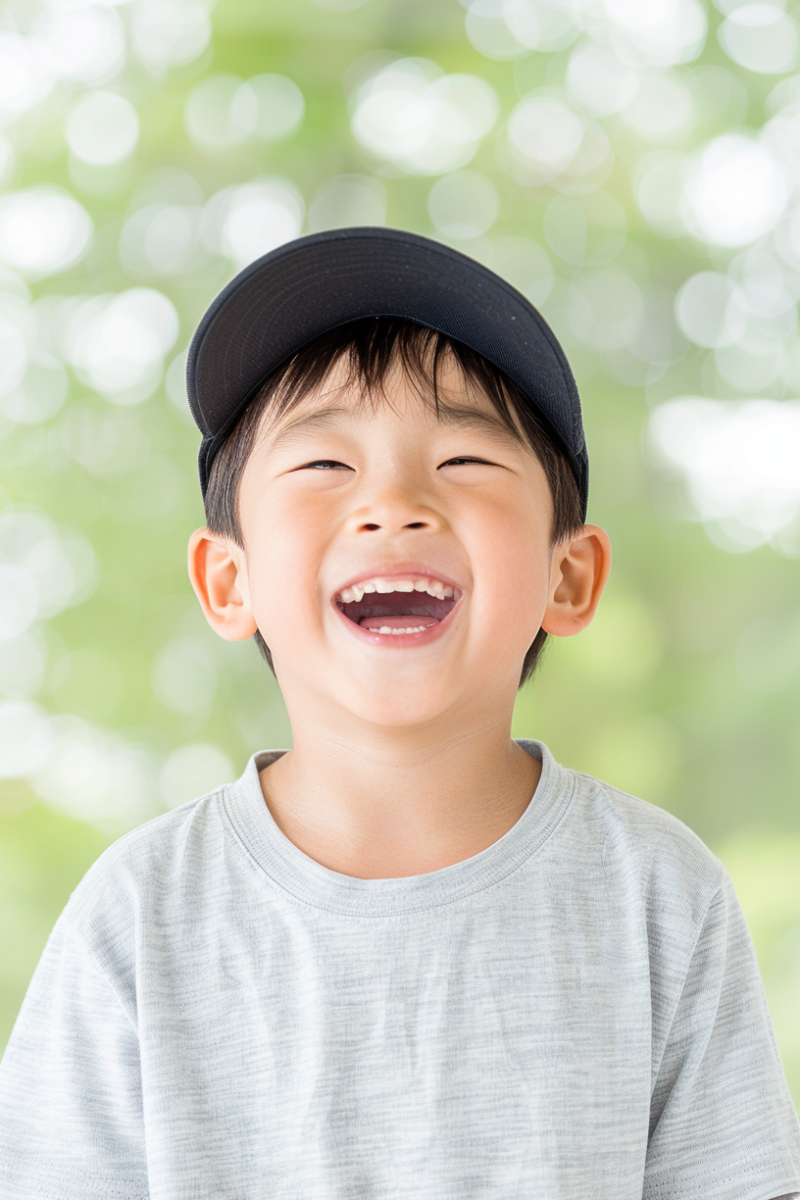 jaemi_24659_young_cells_Korean_boy_smiling_humorously_--ar_91_787c6013-a837-497e-b569-8c89bcfd5850_0